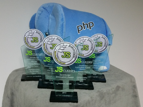 Image of the winner trophies and the elePHPant prize
